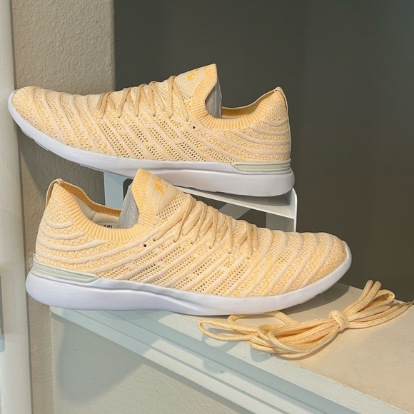 APL Men's Athletic Shoes in Yellow and White - Picture 1 of 10